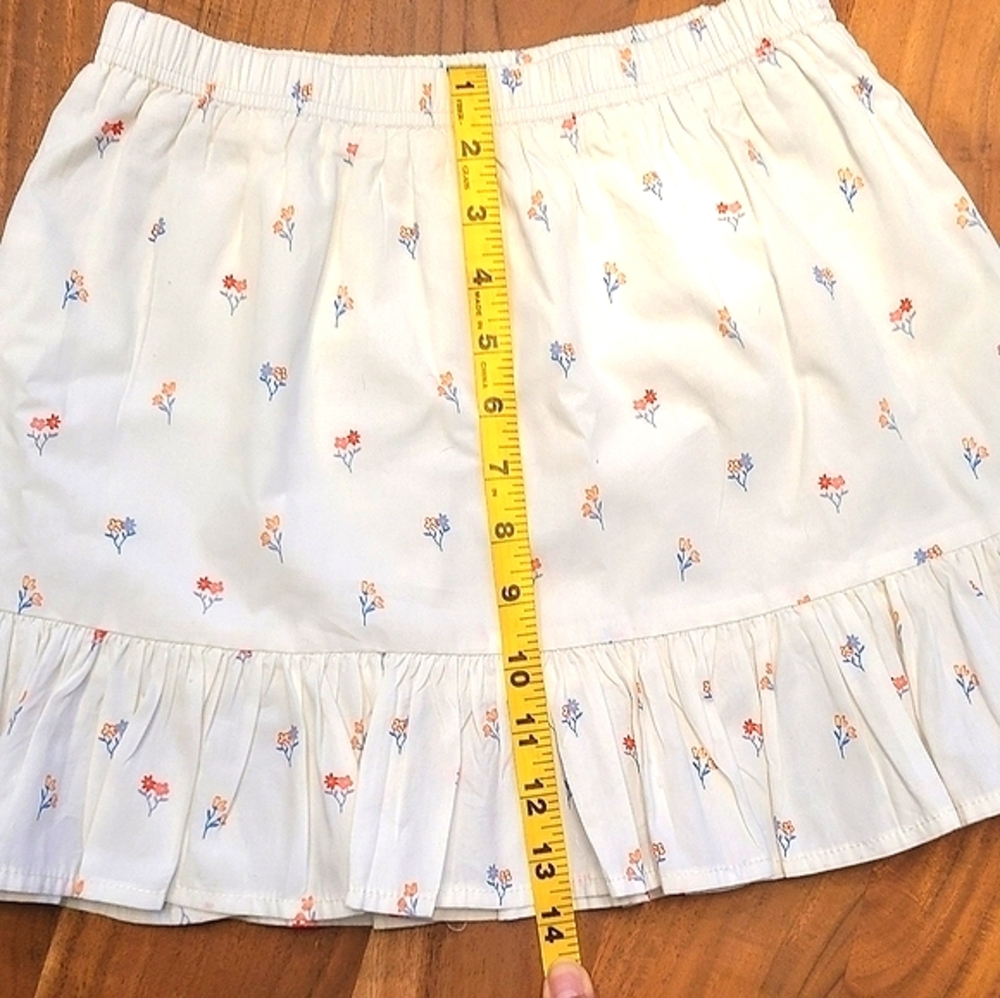 Floral Mini Skirt, Size 7/8 - Picture 4 of 4